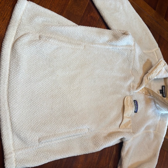 Patagonia Off-White Fleece Pullover - Picture 7 of 12